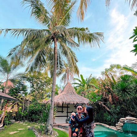 Villa Bhuvana With Private Swimming Pool Gili Trawangan Exterior photo