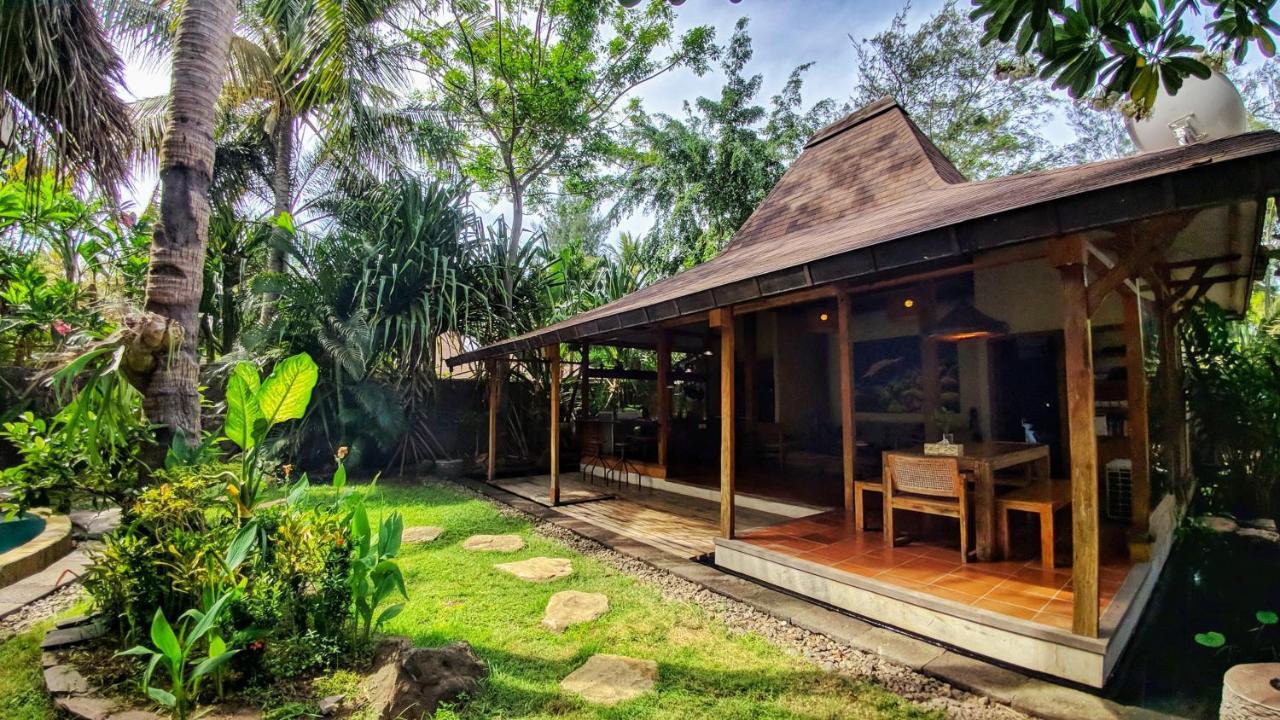 Villa Bhuvana With Private Swimming Pool Gili Trawangan Exterior photo